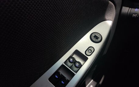 Hyundai Solaris II рестайлинг, 2013 год, 450 000 рублей, 15 фотография