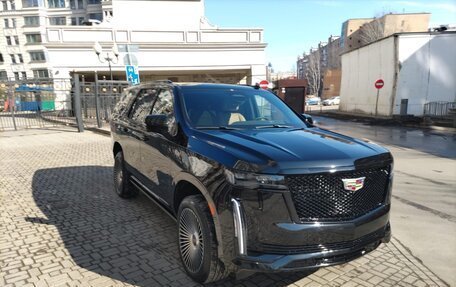 Cadillac Escalade V, 2023 год, 12 490 000 рублей, 2 фотография