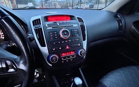 KIA cee'd I рестайлинг, 2011 год, 690 000 рублей, 11 фотография