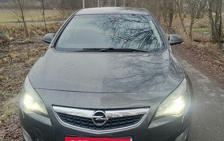 Opel Astra J, 2011 год, 510 000 рублей, 8 фотография