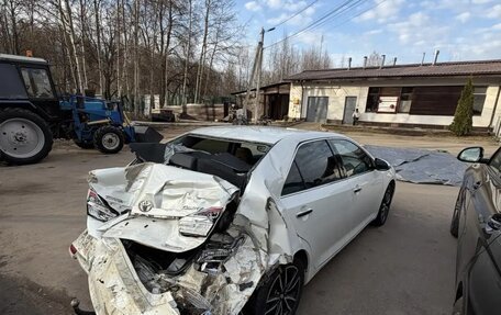 Toyota Camry, 2016 год, 1 100 000 рублей, 6 фотография