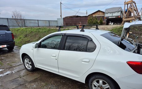 Renault Logan II, 2016 год, 455 000 рублей, 10 фотография