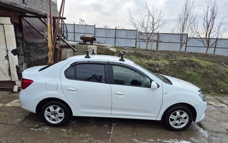 Renault Logan II, 2016 год, 455 000 рублей, 11 фотография