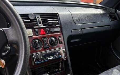 Mercedes-Benz C-Класс, 1997 год, 470 000 рублей, 13 фотография