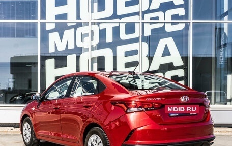 Hyundai Solaris II рестайлинг, 2021 год, 1 350 000 рублей, 2 фотография