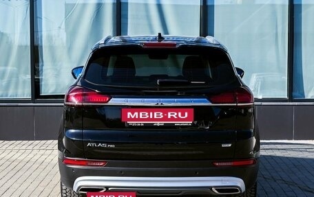 Geely Atlas, 2023 год, 2 215 000 рублей, 4 фотография