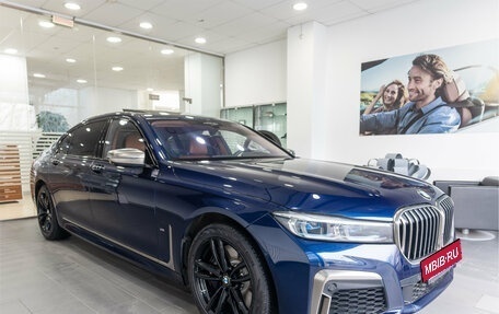 BMW 7 серия, 2021 год, 10 100 000 рублей, 3 фотография