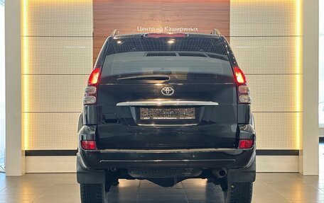 Toyota Land Cruiser Prado 120 рестайлинг, 2006 год, 2 149 000 рублей, 5 фотография