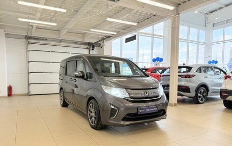 Honda Stepwgn IV, 2018 год, 1 799 900 рублей, 8 фотография