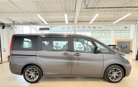 Honda Stepwgn IV, 2018 год, 1 799 900 рублей, 7 фотография