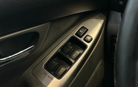 Toyota Land Cruiser Prado 120 рестайлинг, 2006 год, 2 149 000 рублей, 21 фотография