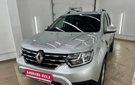 Renault Duster, 2021 год, 1 597 000 рублей, 2 фотография