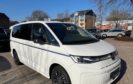 Volkswagen Multivan, 2025 год, 9 490 000 рублей, 3 фотография