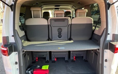 Volkswagen Multivan, 2025 год, 9 490 000 рублей, 9 фотография