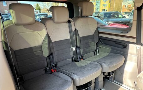 Volkswagen Multivan, 2025 год, 9 490 000 рублей, 18 фотография