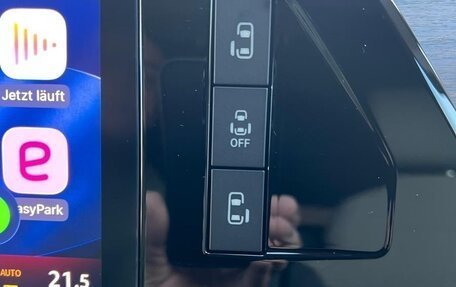 Volkswagen Multivan, 2025 год, 9 490 000 рублей, 20 фотография