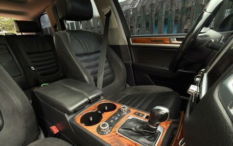 Volkswagen Touareg III, 2010 год, 1 500 000 рублей, 6 фотография