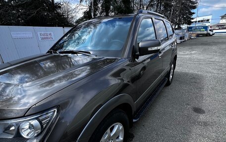 KIA Mohave I, 2011 год, 1 750 000 рублей, 2 фотография