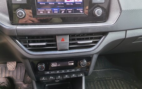 Volkswagen Polo VI (EU Market), 2021 год, 1 650 000 рублей, 7 фотография