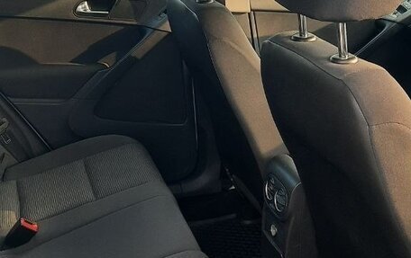 Volkswagen Tiguan I, 2011 год, 930 000 рублей, 6 фотография