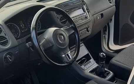 Volkswagen Tiguan I, 2011 год, 930 000 рублей, 8 фотография