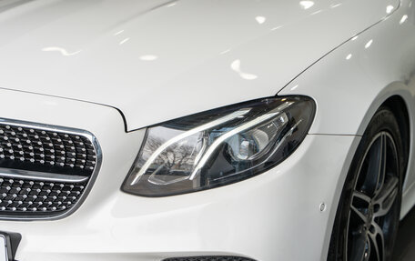 Mercedes-Benz E-Класс, 2020 год, 4 600 000 рублей, 20 фотография