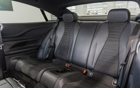 Mercedes-Benz E-Класс, 2020 год, 4 600 000 рублей, 16 фотография