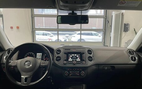 Volkswagen Tiguan I, 2011 год, 1 549 000 рублей, 11 фотография