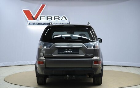 Mitsubishi Outlander III рестайлинг 3, 2011 год, 1 490 000 рублей, 6 фотография