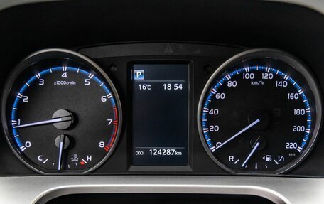 Toyota RAV4, 2016 год, 2 328 000 рублей, 10 фотография