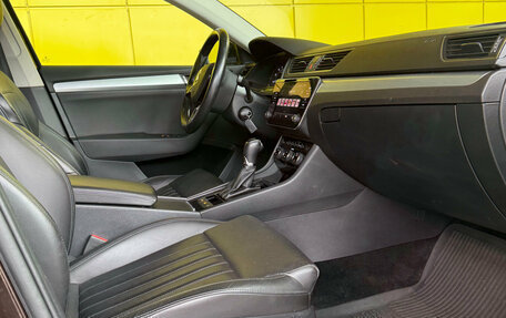 Skoda Superb III рестайлинг, 2017 год, 2 299 000 рублей, 8 фотография