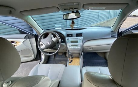 Toyota Camry, 2007 год, 970 000 рублей, 4 фотография