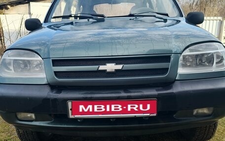 Chevrolet Niva I рестайлинг, 2006 год, 300 000 рублей, 1 фотография