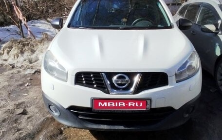 Nissan Qashqai+2 I, 2012 год, 1 000 000 рублей, 1 фотография