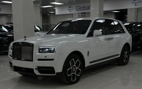Rolls-Royce Cullinan, 2023 год, 43 000 000 рублей, 4 фотография