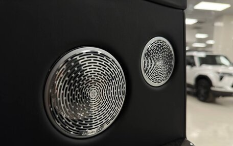 Rolls-Royce Cullinan, 2023 год, 43 000 000 рублей, 14 фотография