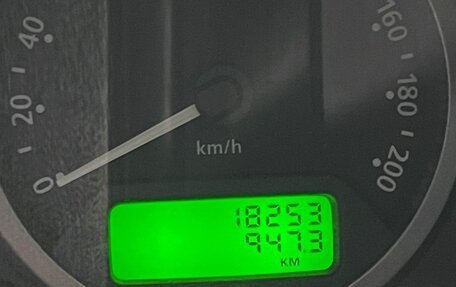 Land Rover Defender I, 2010 год, 4 800 000 рублей, 5 фотография