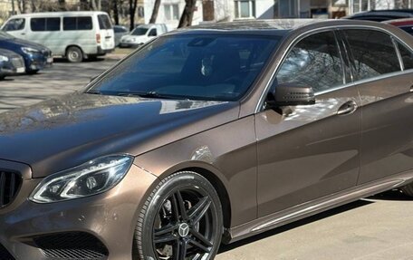 Mercedes-Benz E-Класс, 2014 год, 2 100 000 рублей, 2 фотография