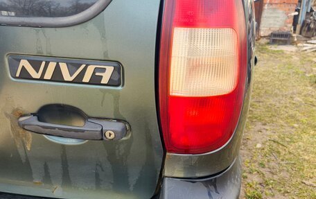 Chevrolet Niva I рестайлинг, 2006 год, 300 000 рублей, 4 фотография