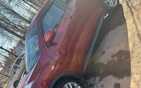 Nissan Juke II, 2011 год, 900 000 рублей, 2 фотография