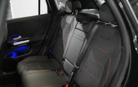 Mercedes-Benz GLA, 2024 год, 6 400 000 рублей, 19 фотография