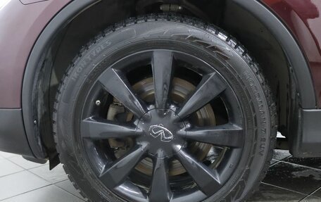 Infiniti QX50 I рестайлинг, 2017 год, 2 099 000 рублей, 9 фотография