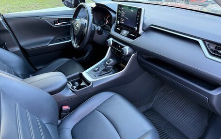 Toyota RAV4, 2022 год, 4 300 000 рублей, 16 фотография