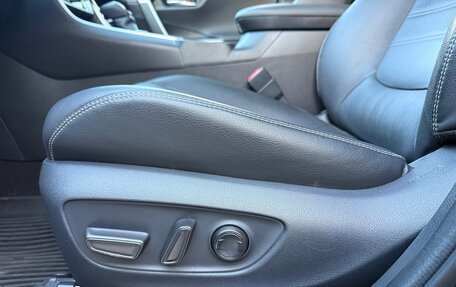 Toyota RAV4, 2022 год, 4 300 000 рублей, 19 фотография