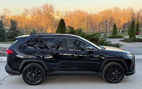 Toyota RAV4, 2022 год, 4 300 000 рублей, 34 фотография