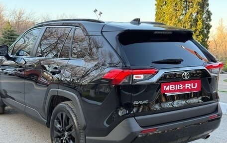 Toyota RAV4, 2022 год, 4 300 000 рублей, 29 фотография