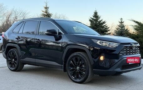 Toyota RAV4, 2022 год, 4 300 000 рублей, 35 фотография