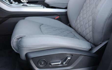 Audi Q7, 2025 год, 16 310 000 рублей, 12 фотография