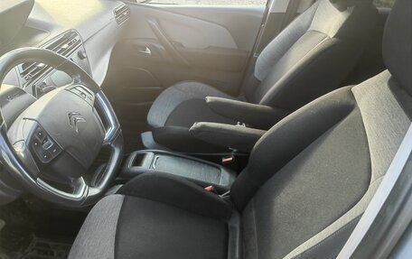 Citroen C4 Picasso II рестайлинг, 2017 год, 1 500 000 рублей, 11 фотография