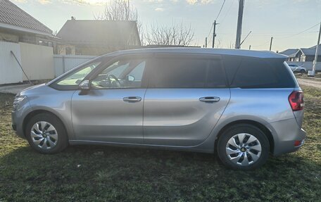 Citroen C4 Picasso II рестайлинг, 2017 год, 1 500 000 рублей, 8 фотография